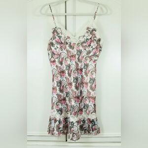 Victorias Secret Pink Roses Paisley Pleated Ruffle Lace Chemise Nightie Small